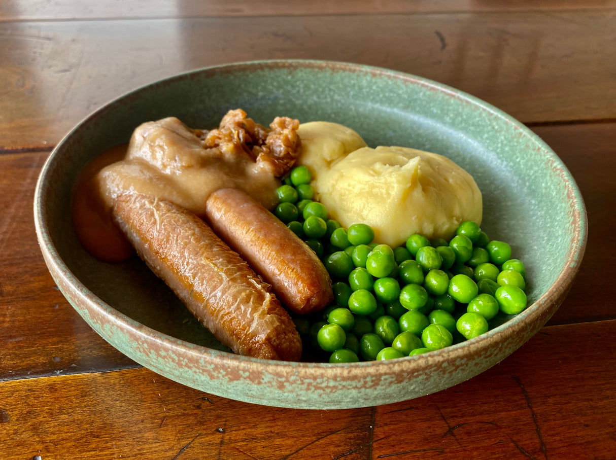 Sausages, Mash, Onion, Peas & Gravy (GF)